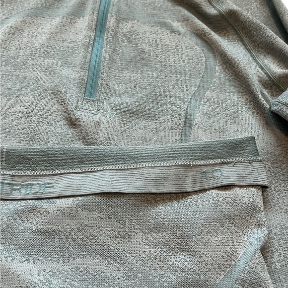 Lululemon Women’s Swiftly Speed Hooded Half Zip Pullover | Size: 10 - Picture 6 of 8